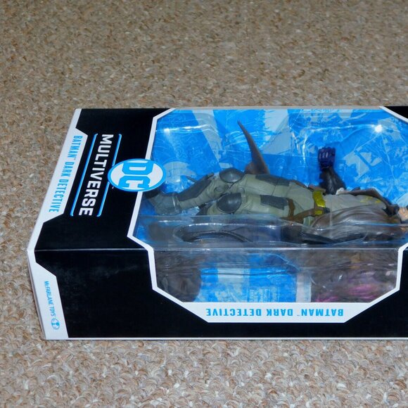 2022 McFarlane DC Multiverse 7" Batman Dark Detective Figure MIB New - Picture 6 of 11